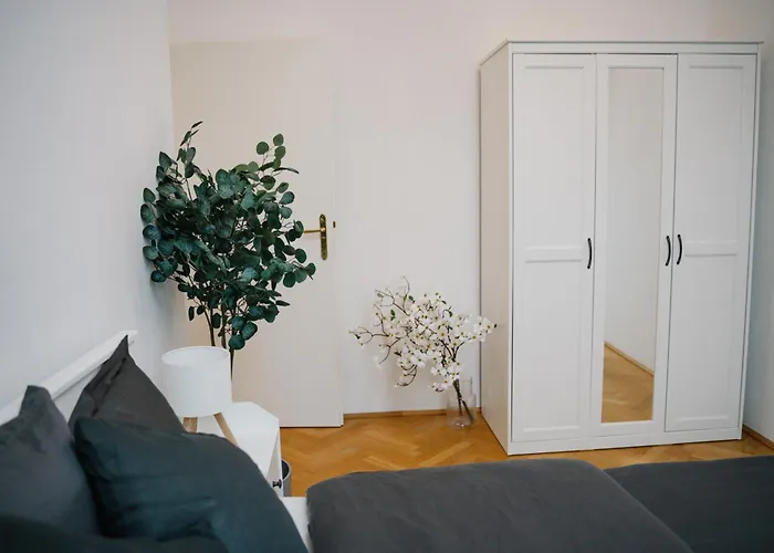110Qm, 4 Bedrooms, Near Schoenbrunn - Axara Housing Osw 33