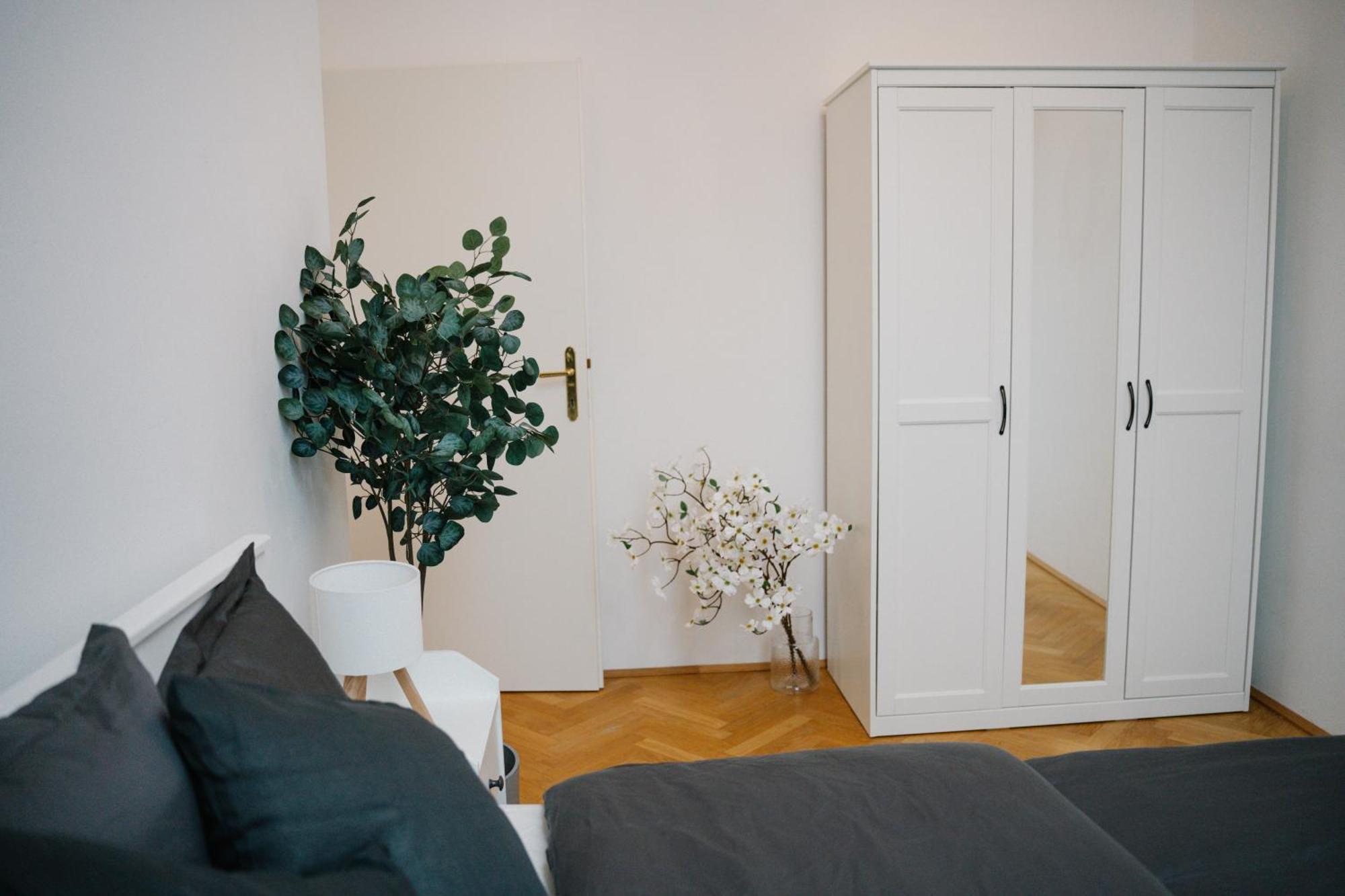 110qm, 4 Bedrooms, Near Schoenbrunn - Axara Housing Osw 33 Appartamento Vienna